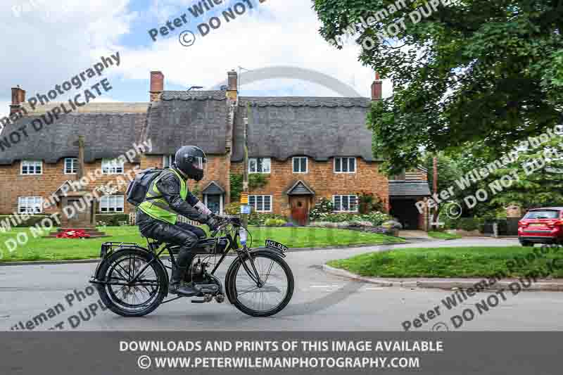 Vintage motorcycle club;eventdigitalimages;no limits trackdays;peter wileman photography;vintage motocycles;vmcc banbury run photographs